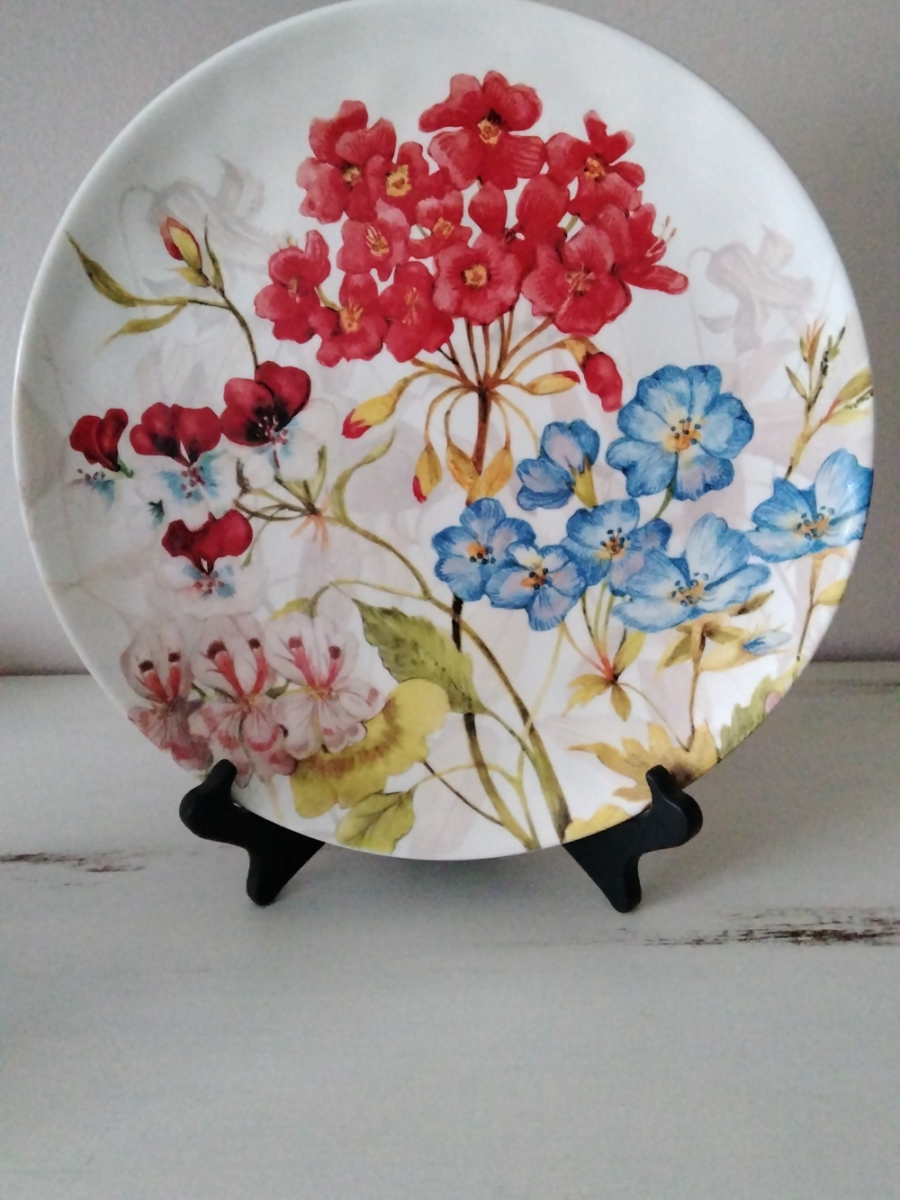 Pier 1 Ceramic Floral Plate in Red, Blue & Yellow
